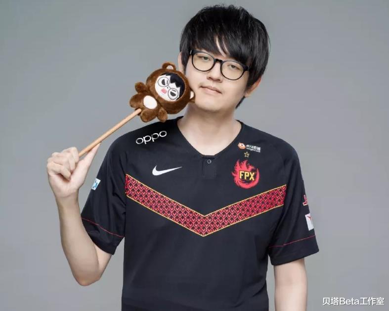fpx战队|泪目!IG和FPX第5局,金贡丝血狗熊毅然回到团战中,真的尽力了