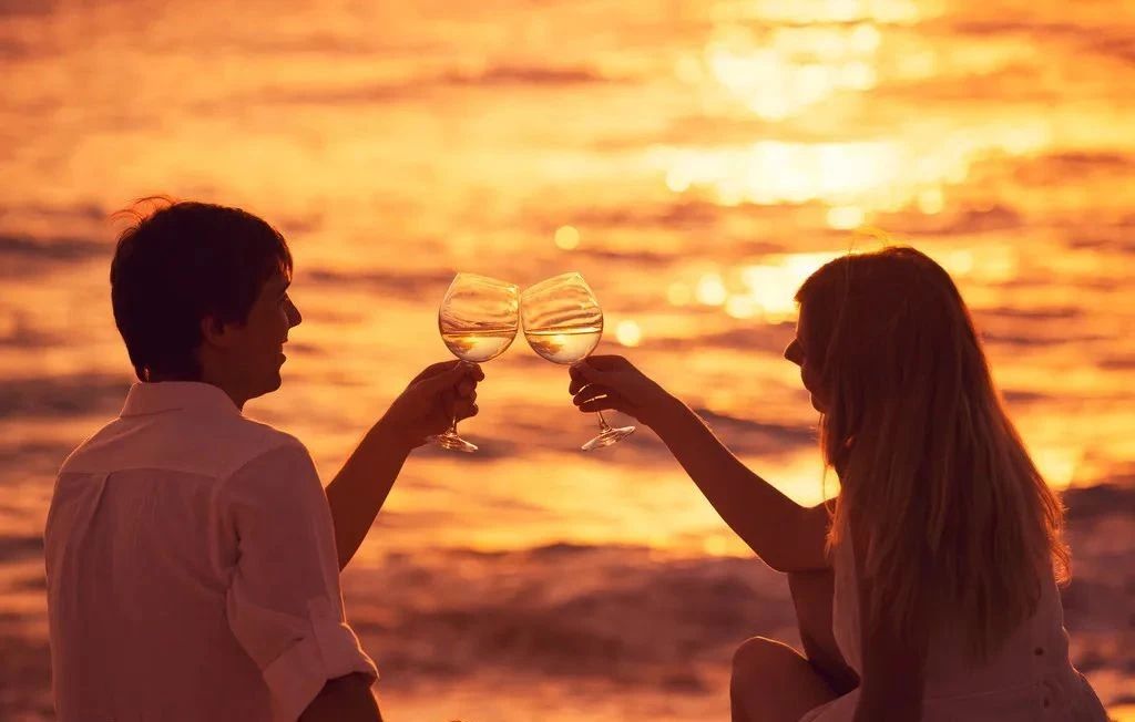 摩羯座@今日起，感情转变，旧爱转身，牵手旧人，愿你与今生相守