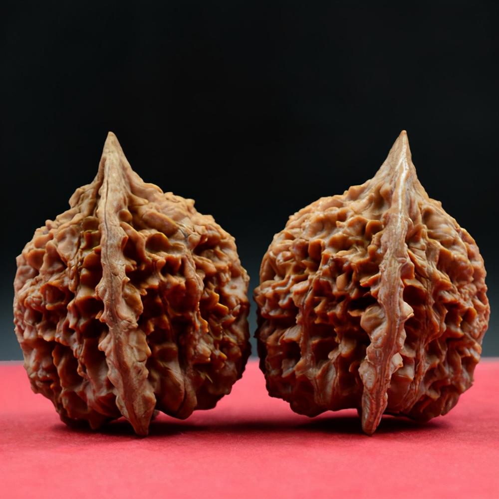 核桃|盘点一下4大崩盘的文玩？大家有吗 ？