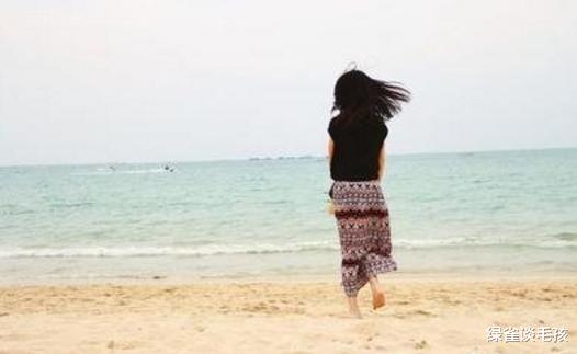 钱，是检验感情的最好的标准，男人爱不爱你就看他为你花钱的态度