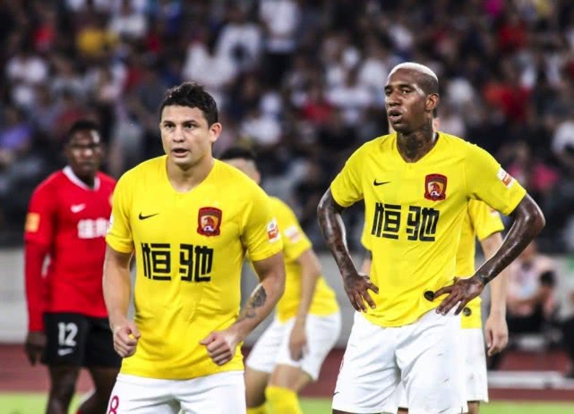 『广州恒大』无视陈戌源倡导?恒大近3月薪资仍全额发放!名记:老板没心思谈这点钱