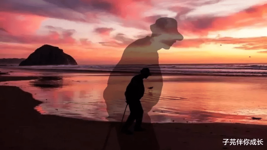 子芫伴你成长|一位65岁老人的心里话：每月有5000退休金，再婚后没钱买酒