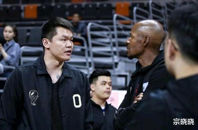 武磊▲杜锋冲冠迎来双保险！44+悍将归队迎转机，朱芳雨效仿恒大改格局！