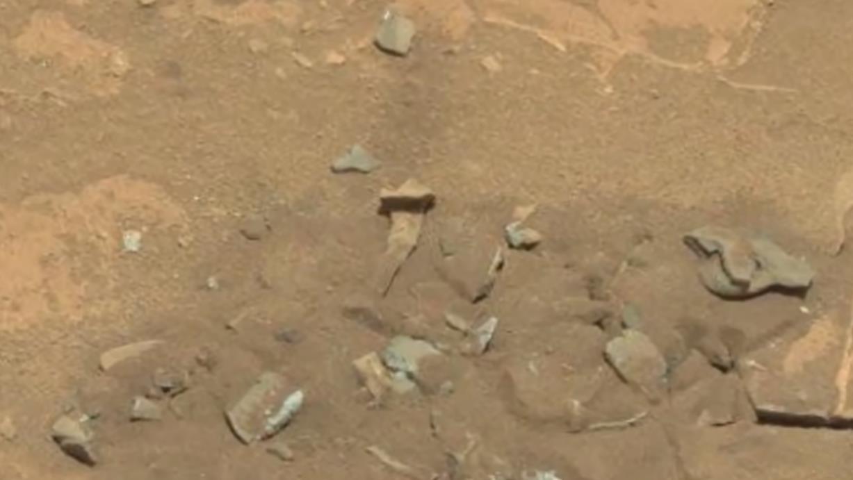 |7个存在于火星，并被好奇号拍摄到的神秘物体！