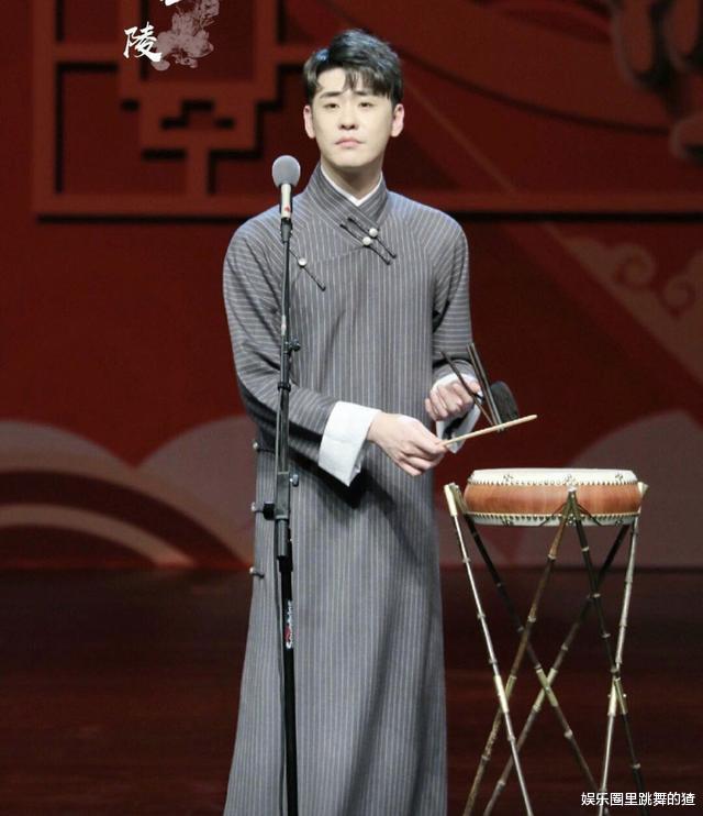 张云雷|?被人民日报点名还能复工，张云雷为何没凉，看他带来的利润就懂了