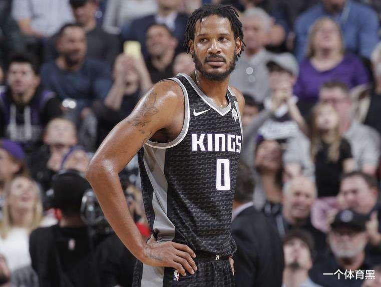 薪水|年薪7万美元的NBA球员怎么生活？幸亏有哥哥，否则字母弟亏钱打球