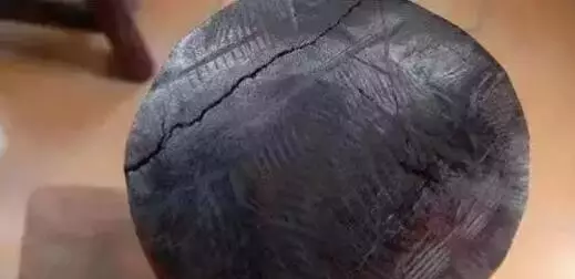 小叶紫檀：你会识别小叶紫檀的新料和老料吗？