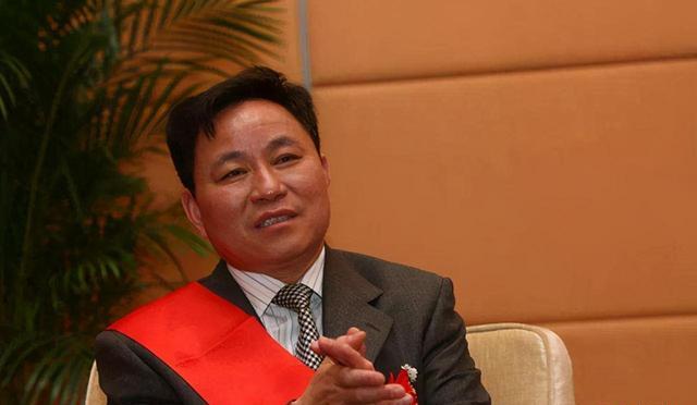 破产|又一首富的败局！300亿资产被“清算”，从首富到破产仅200多天？