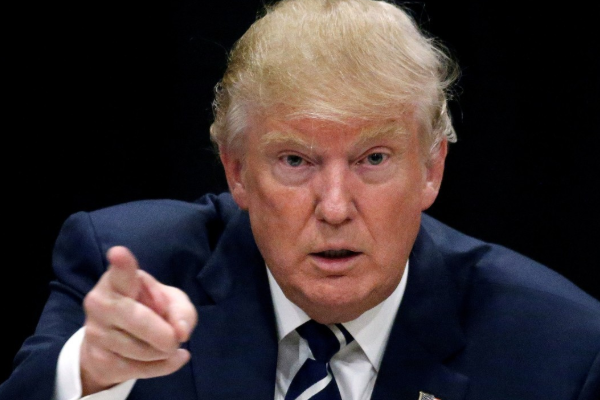 美国国债|美国?这次拦不住了，中国率先大量抛售美债，俄罗斯下手更狠