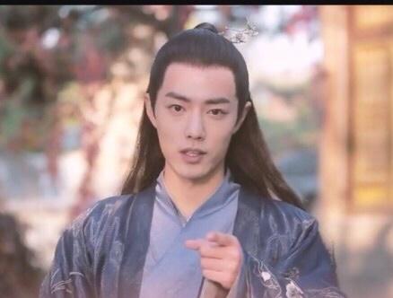 迪丽热巴|赵露思新剧13亿收官，小花为何她能脱颖而出，能否艳压热巴？