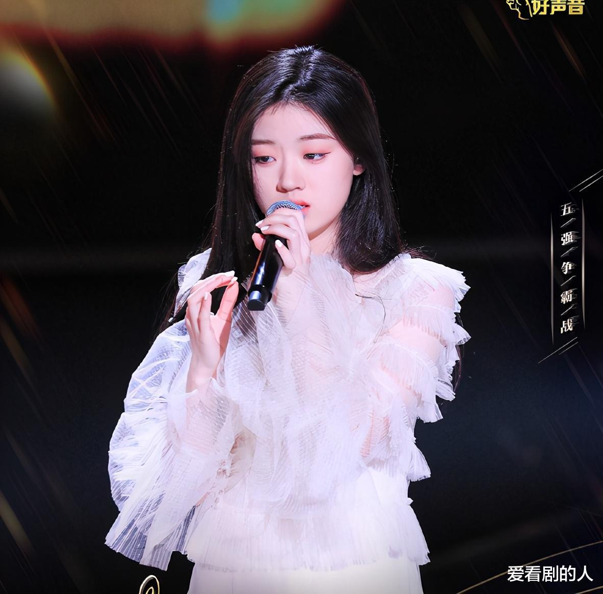 单依纯|中国好声音：单依纯拿不拿冠军已不重要，潘虹表现越来越稳！