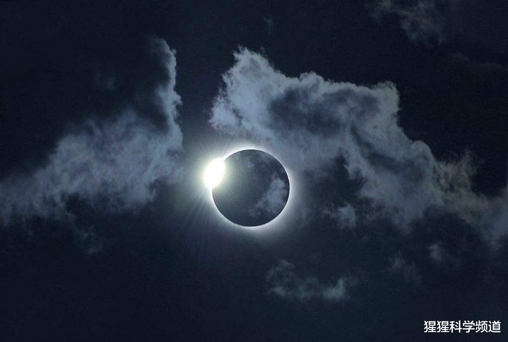 [日食]“天狗食日”倒计时！最佳观赏区域发布，为什么日食与地震无关？
