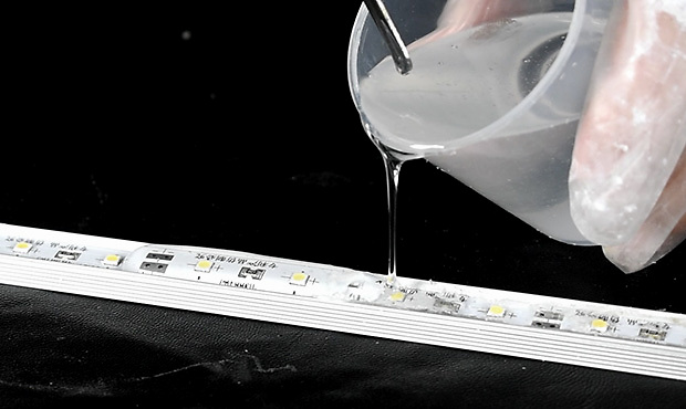 防水胶怎么样？透明防水胶哪家好？