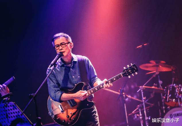 罗大佑▲曾经的音乐教父罗大佑,是音乐界的代表,如今却活成了这样