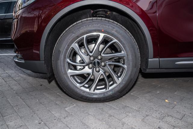 SUV|好饭不怕晚，这款豪华SUV多层隔音，全系2.0T+8AT，24.68万