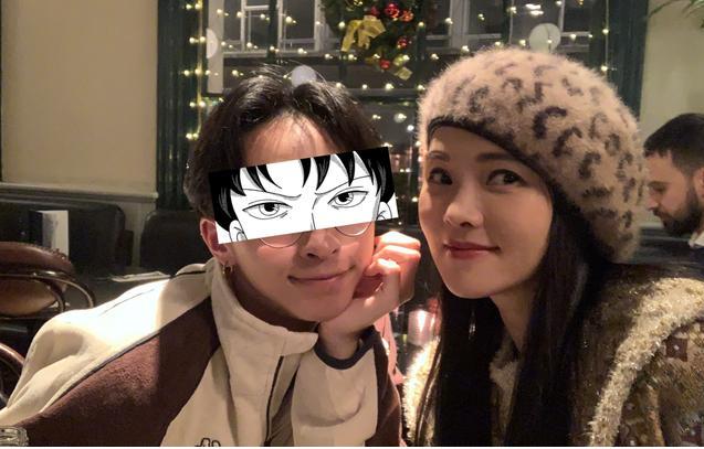 伊能静■伊能静18岁儿子做美甲戴戒指身材妖娆，网友：多大仇，养成这样？