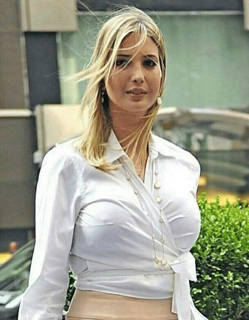 欧美女星把衬衣打结，突出丰满身材，本来就是模特身高还穿高跟鞋