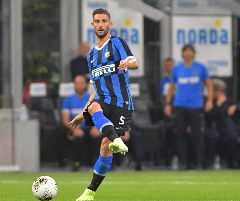 『国际米兰』万能筹码!孔蒂爱将被标价,马洛塔放弃签巨星,西媒逗乐国米球迷