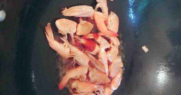 『苦瓜』真正的“刮油王”是它，隔天吃一些，清早排出隔夜黑臭便，无肚腩