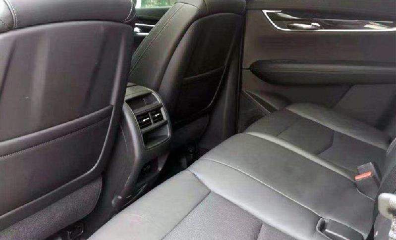 科沃兹|28.7万喜提凯迪拉克XT5，开了两个月的感受，对这里有点小失望！