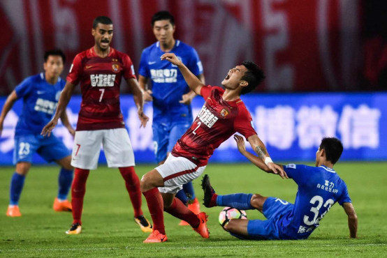 「中超」重磅！新赛季中超首位下课的洋帅确定，本人亲承与球队结束合同