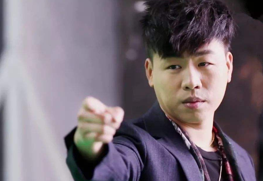 「胡彦斌」“音乐鬼才”胡彦斌，为何在近几年人气大增？