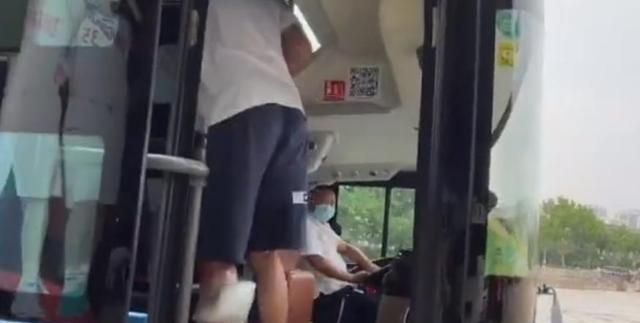 易建联|易建联赛季报销？阿联伤情如何？赛后细节还原阿联伤情真实情况