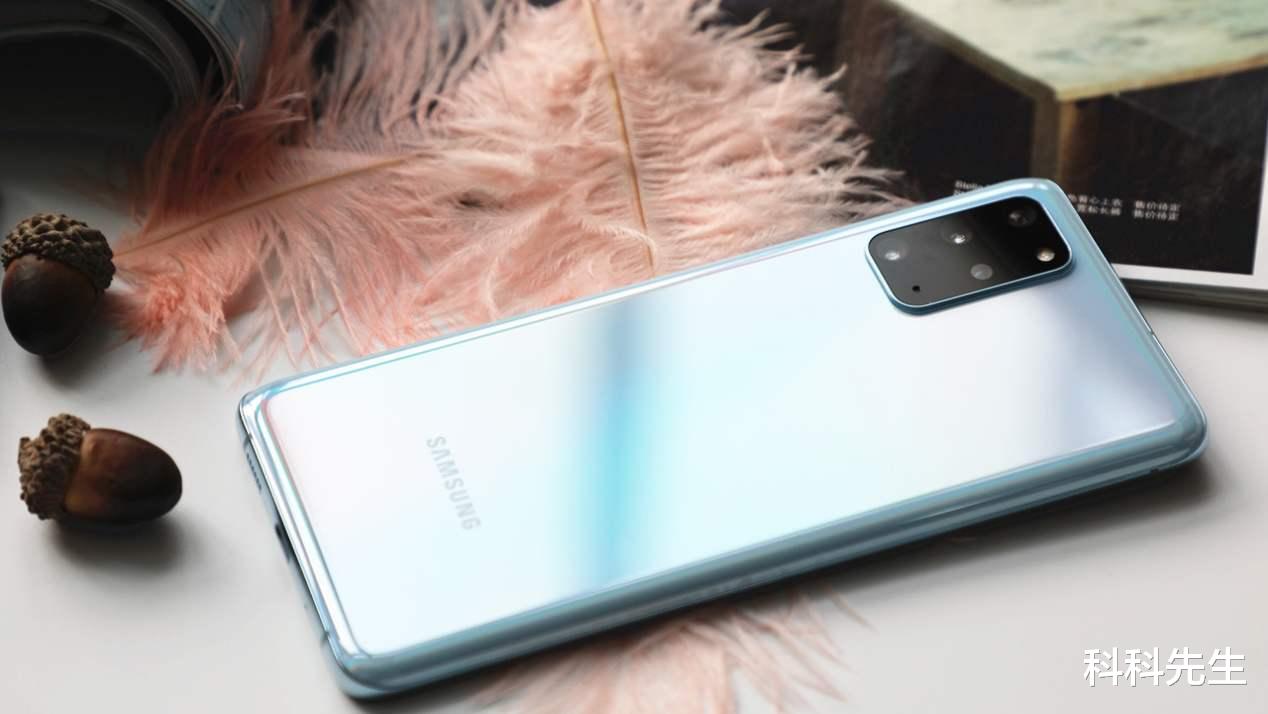 三星note20：看到三星Note 20的这个设计，S20 Ultra突然就不香了！