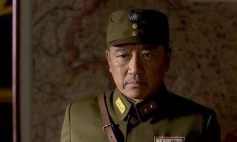 蒋介石@1950年，一位国军司令被逮捕，解放军出动一个营押送，此人是谁？