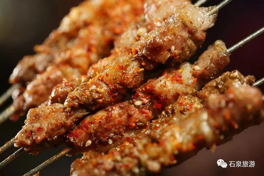 []石泉，一个让你扶墙来、扶墙走的陕南美食圣地！