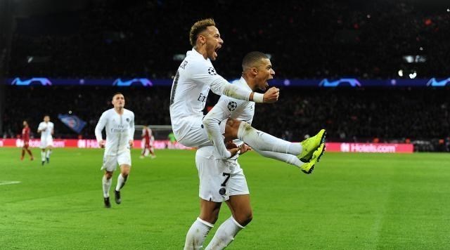 巴黎|巴黎乱套了：内马尔+姆巴佩携手逃离，下轮不赢或换帅