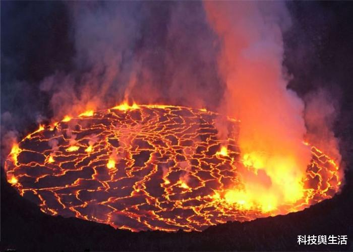 太空▲用科技的力量挖穿地球，会发生什么？人类或将迎来大灾难！