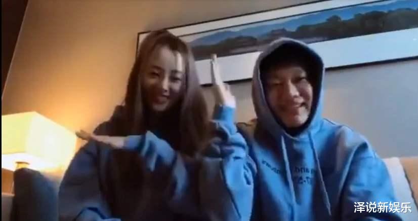 [李小璐]贾乃亮和李小璐再次同框，男方做出回应让人敬重，网友: 好男人