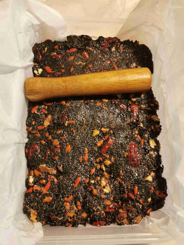 红枣|它是“穷人的阿胶”,价格便宜一天一小块,皮肤白嫩如“少女脸”