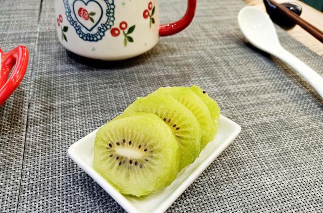 一人食|40岁女人的极简晚餐，一人食也有滋有味，网友：精致，日子过成诗