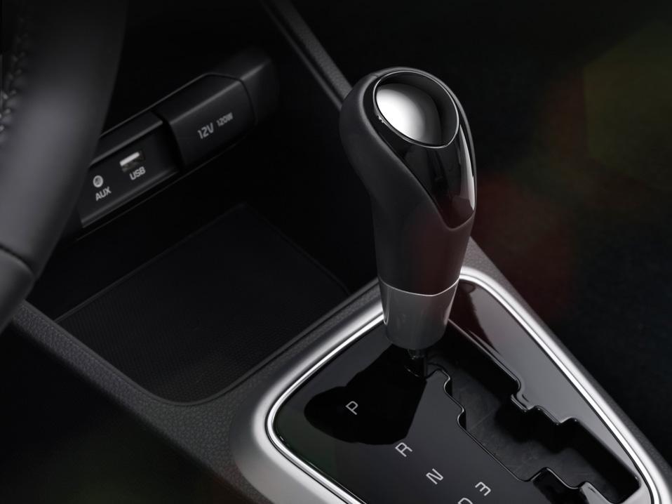 红旗hs5|三款合资一款自主：裸车6万左右自动挡轿车只剩下这四款了？