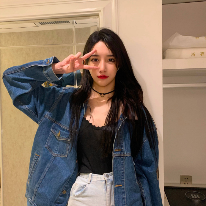 潘南奎：真就模仿潘南奎，艾比公开自己仿妆，被喷后改说这是裴秀智