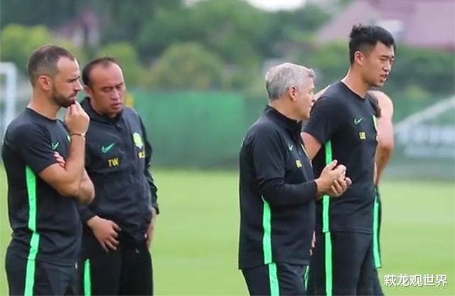 北京国安|国安将谢晖身上的气 全撒在毛剑卿身上！6-1狂胜，御林军四喜临门