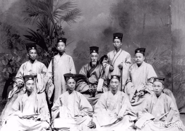 |八年抗战，我国的道教在干什么？真实颠覆了人们对道士的看法