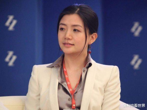 马云|她马云背后的女人，还是中国最美女富豪，马云曾寻她3次被拒！