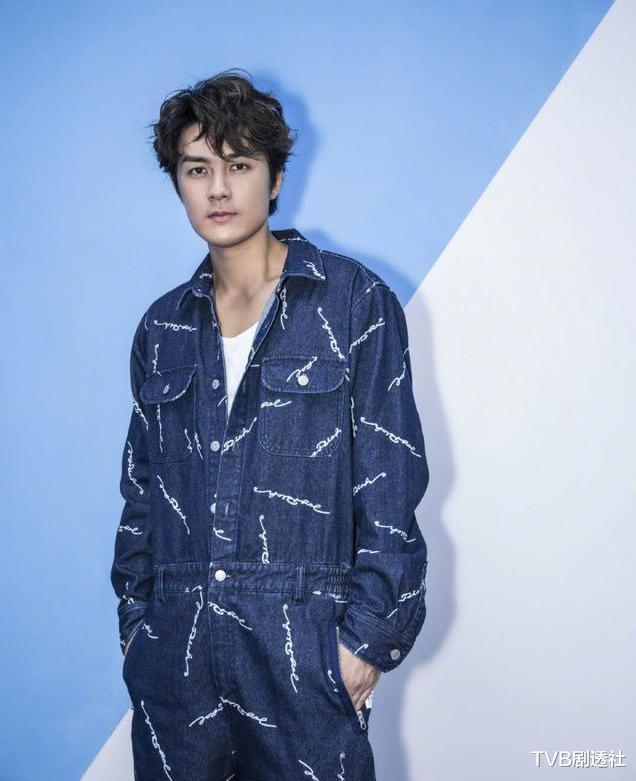 吴克群|吴克群新歌涉及两性敏感话题,尝试放弃不婚主义,与女友感情稳定