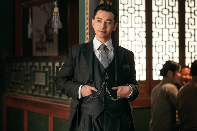 Angelababy■baby和公司解约后疑重回黄晓明怀抱,隔空秀恩爱力证夫妻感情好