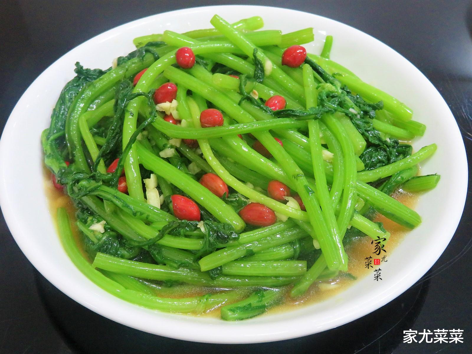 茼蒿|失眠最怕这个菜，2块钱一斤，三天两头吃一次，一觉睡到大天亮！