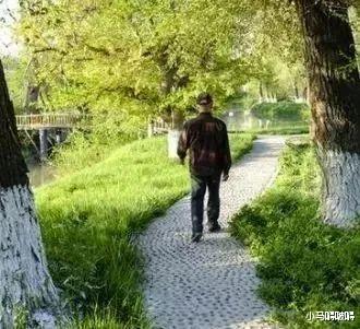 #胃癌#38岁男子，不近烟酒，查出胃癌，三件事做太多，胃怎么受得了