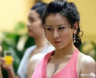 毛俊杰|孩子都生了老公身份成谜?“狐狸美女”毛俊杰,当年身材不输柳岩