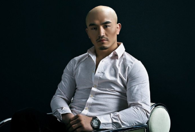 MMA▲一龙再度强硬回击：有人不配和我打！网友：脸都不要了