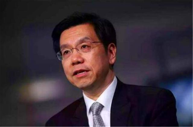 『李开复』令美国损失上千亿！只因中国富豪取消美国国籍，撤资回到中国