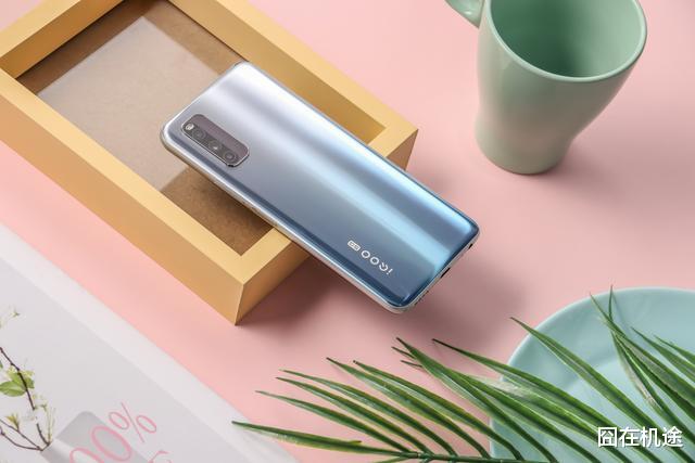 【iqoo】618火爆开场，iQOO屠榜京东5G手机销量排行