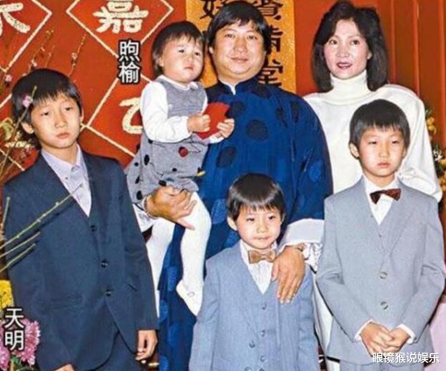 洪金宝|洪金宝前妻为孙子庆生，独居29年不婚，颜值不输高丽虹