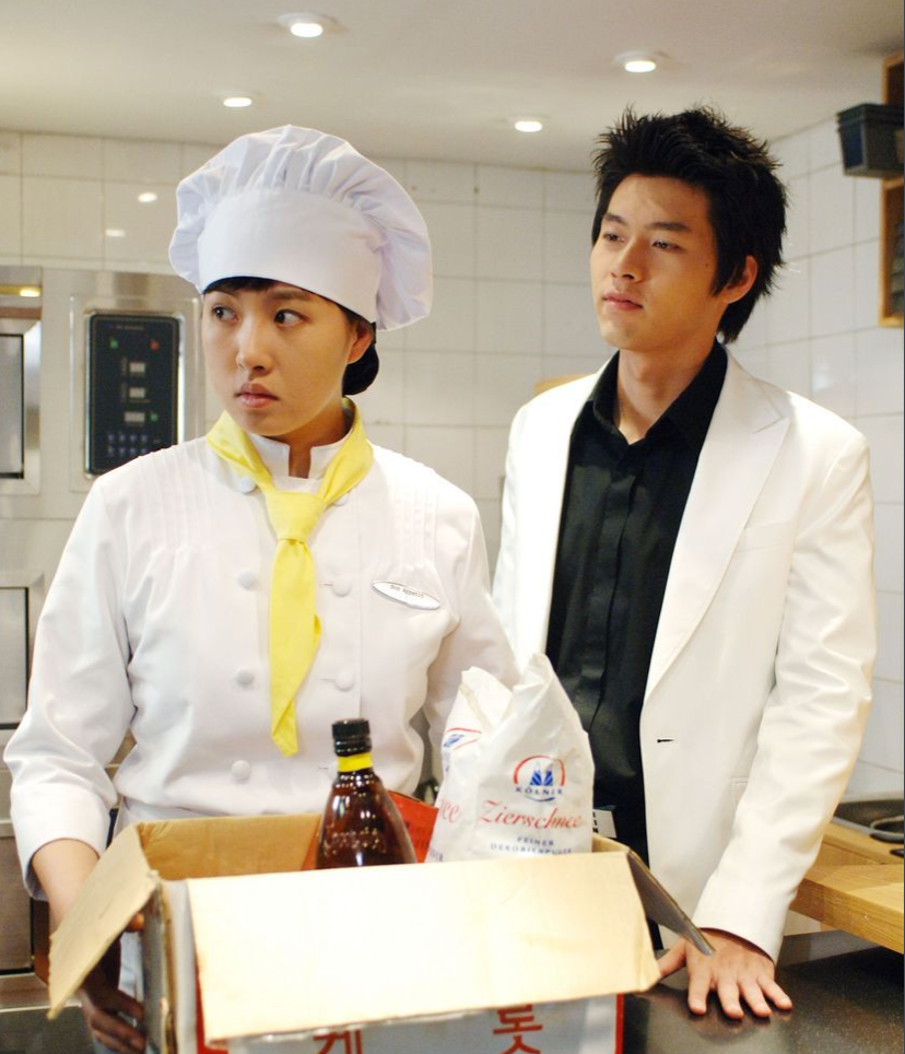 玄彬■入伍加入海军陆战队，9次登上央视，这位男星才是披荆斩棘的哥哥